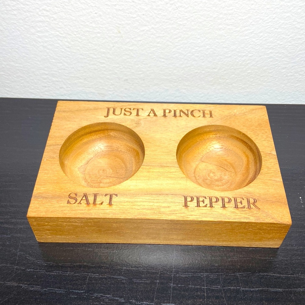 Wooden salt And pepper pinch dish